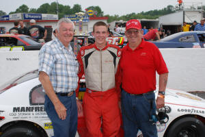 wiiner__justin_with_bobby__donnie_allison